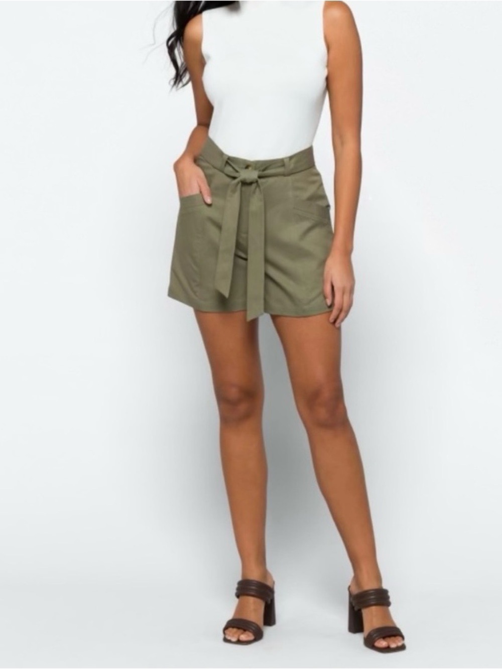 NWT Amour Vert Milo Femme Fete linen blend Olive High-Waist Tie Belt Shorts, S